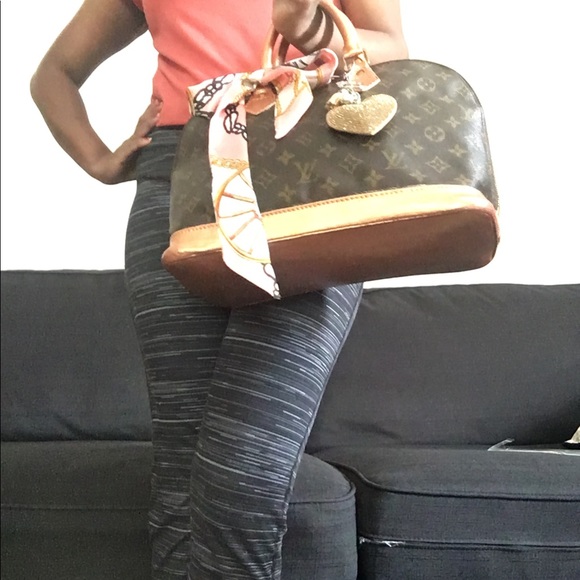 ❗️SOLD ❗️💯%Authentic Louis Vuitton Alma ❤️ - Picture 7 of 8